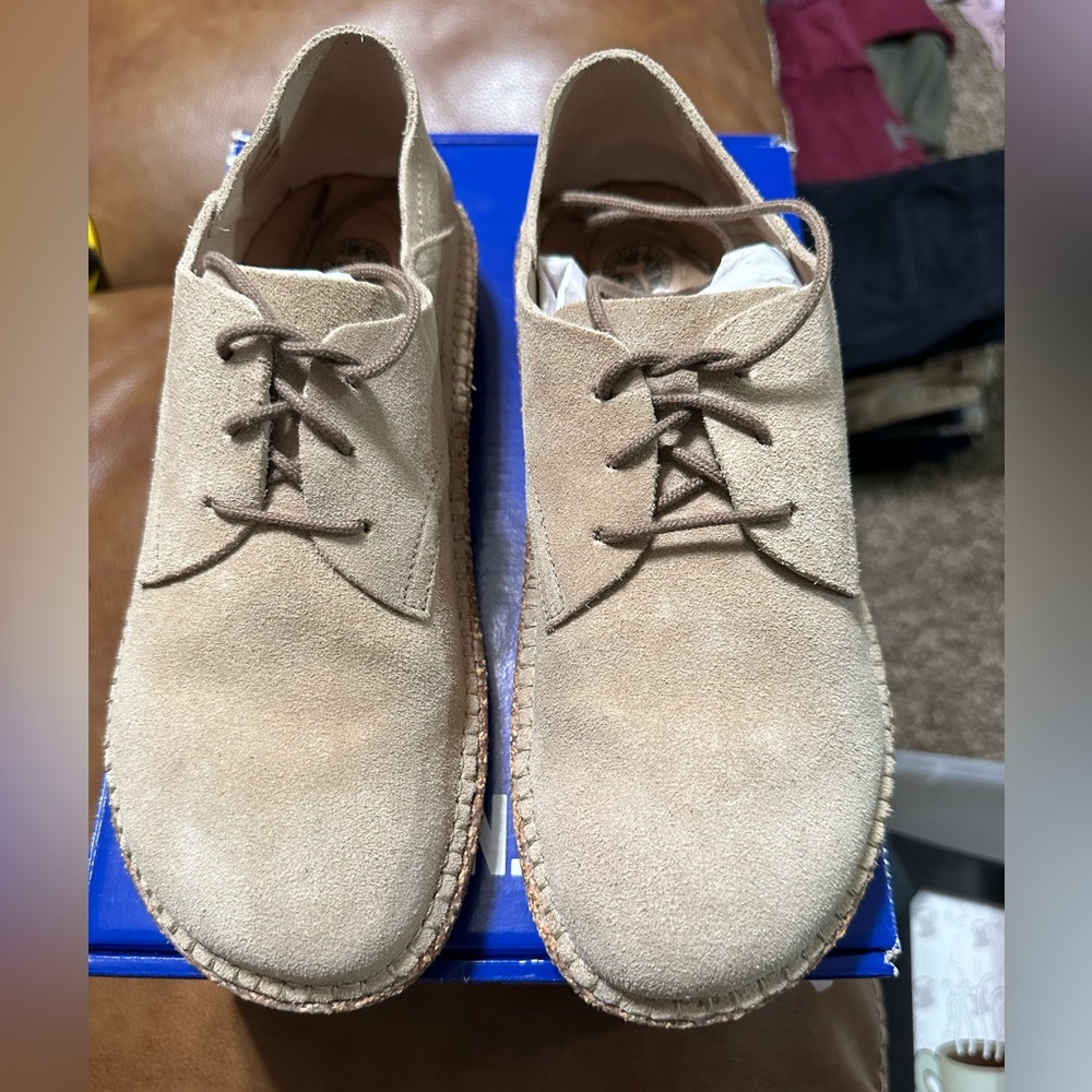 Birkenstocks Gary